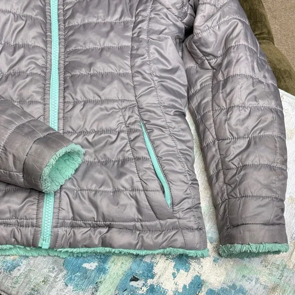 The North Face Kids reversible Fleece Puffer Jacket size 7/8 - Picture 7 of 9